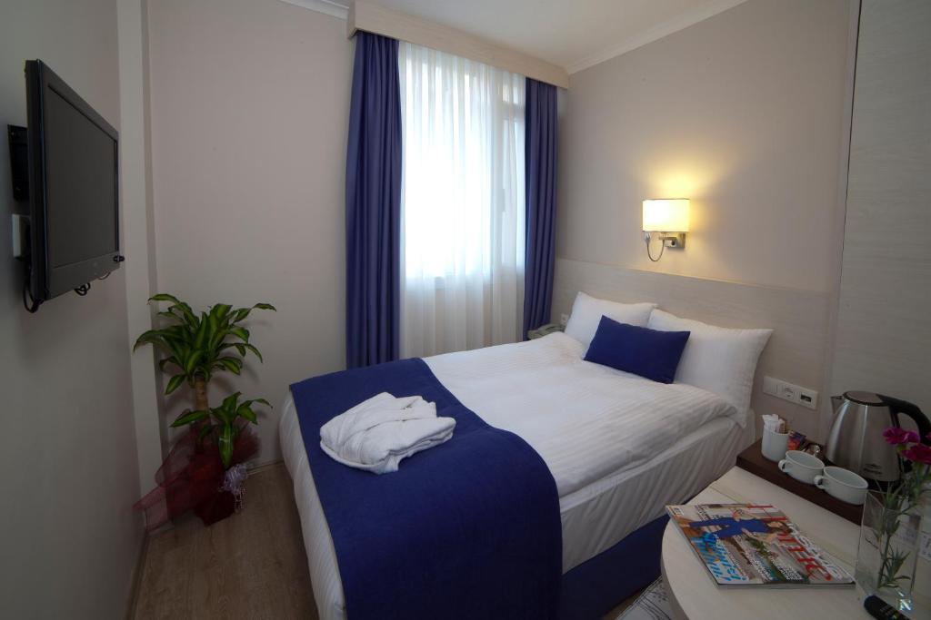Walk In Hotel Izmir Zimmer foto